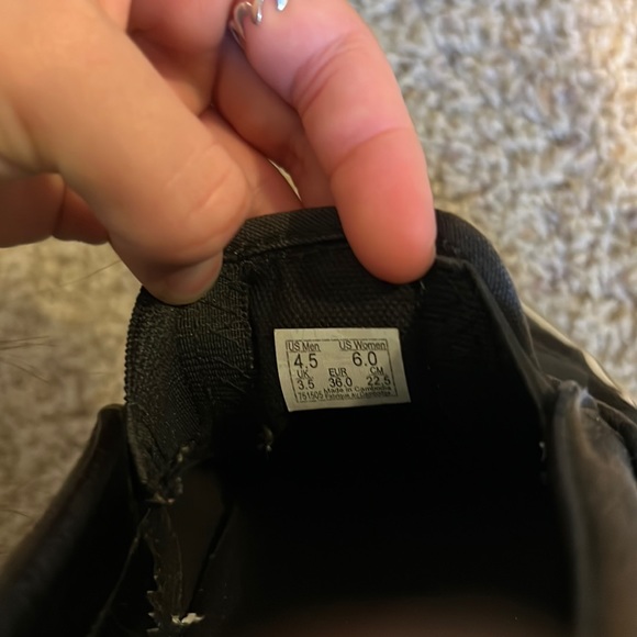 Women’s Vans - Black Checkered - Picture 4 of 4